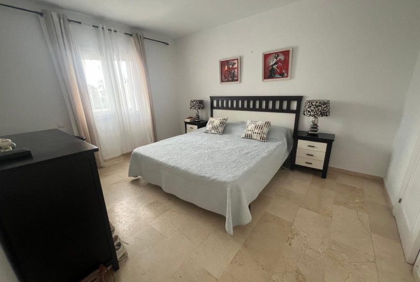 R4886695-Apartment-For-Sale-El-Paraiso-Penthouse-2-Beds-96-Built-4