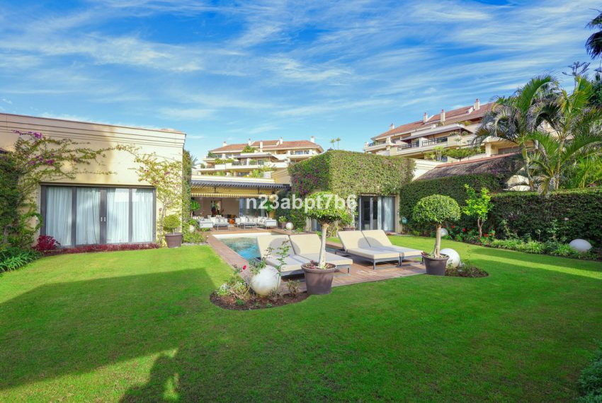 R4890940-Villa-For-Sale-Puerto-Banus-Detached-4-Beds-338-Built-10