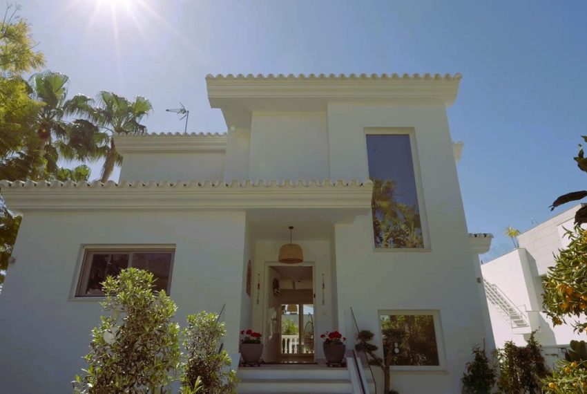 R4892566-Villa-For-Sale-The-Golden-Mile-Detached-4-Beds-344-Built-5