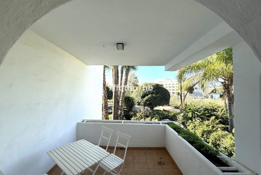 R4893688-Townhouse-For-Sale-Puerto-Banus-Terraced-6-Beds-220-Built-9