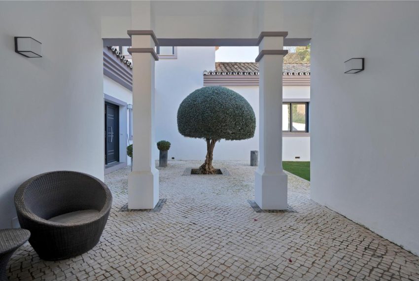 R4897294-Villa-For-Sale-Benahavis-Detached-4-Beds-391-Built-19