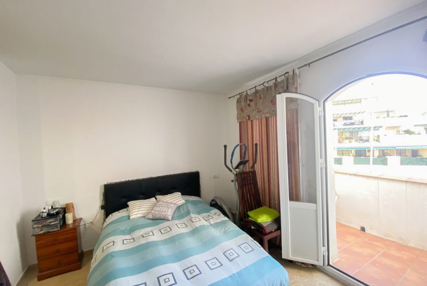 R4899031-Townhouse-For-Sale-Nueva-Andalucia-Terraced-4-Beds-198-Built-5