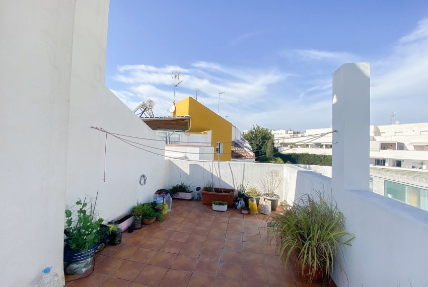 R4899031-Townhouse-For-Sale-Nueva-Andalucia-Terraced-4-Beds-198-Built-9