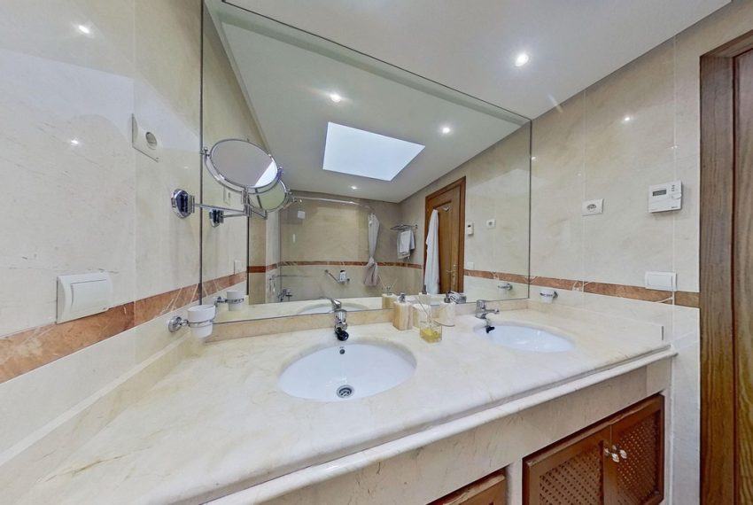 R4904755-Apartment-For-Sale-Marbella-Penthouse-Duplex-3-Beds-271-Built-16