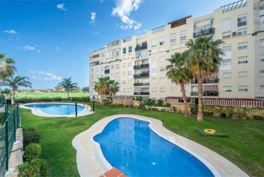 R4909003-Apartment-For-Sale-Nueva-Andalucia-Ground-Floor-3-Beds-90-Built