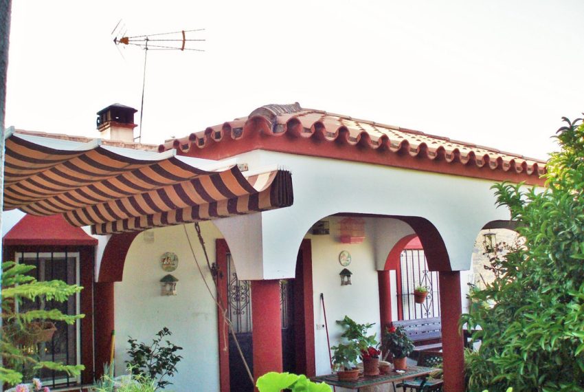 R4914187-Villa-For-Sale-Estepona-Detached-4-Beds-144-Built-3