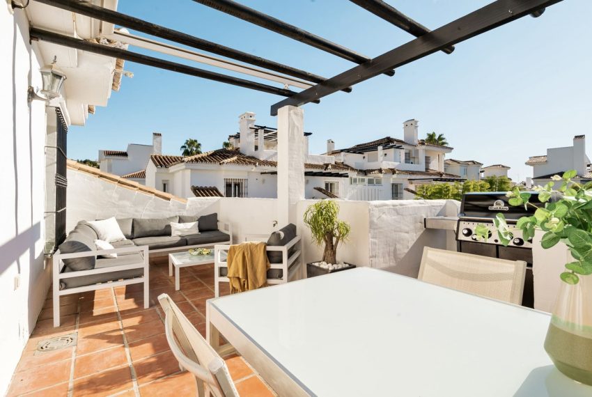 R4918186-Apartment-For-Sale-Nueva-Andalucia-Penthouse-Duplex-3-Beds-125-Built-13