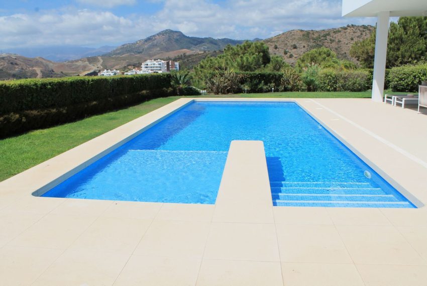 R4929604-Villa-For-Sale-Benahavis-Detached-4-Beds-539-Built-1