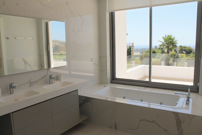 R4929604-Villa-For-Sale-Benahavis-Detached-4-Beds-539-Built-9