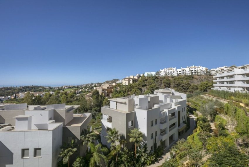 R4930330-Apartment-For-Sale-Benahavis-Ground-Floor-3-Beds-250-Built-1