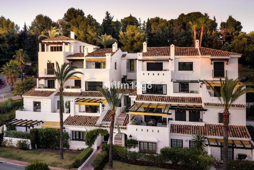 R4930561-Apartment-For-Sale-Nueva-Andalucia-Middle-Floor-3-Beds-123-Built-11