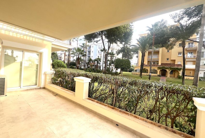 R4932052-Apartment-For-Sale-Puerto-Banus-Ground-Floor-2-Beds-110-Built