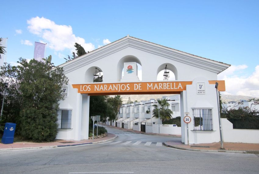 R4932772-Apartment-For-Sale-Nueva-Andalucia-Middle-Floor-3-Beds-121-Built-1