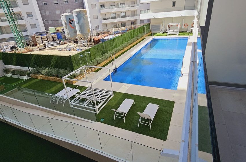 R4932967-Apartment-For-Sale-Nueva-Andalucia-Middle-Floor-3-Beds-122-Built