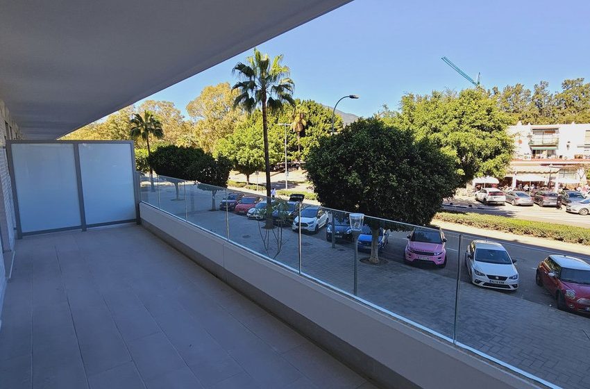 R4932994-Apartment-For-Sale-Nueva-Andalucia-Middle-Floor-3-Beds-122-Built