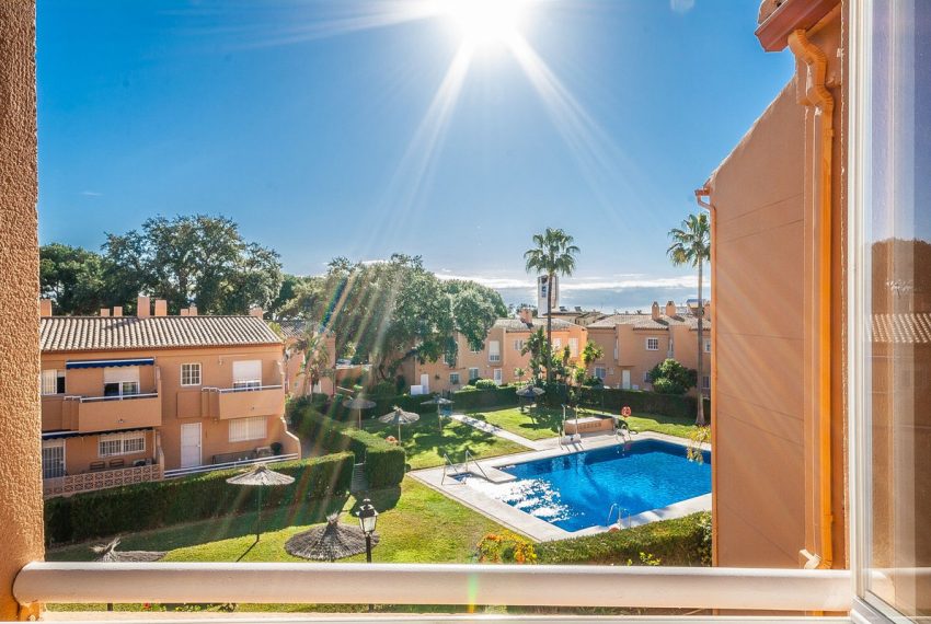 R4934128-Apartment-For-Sale-Costabella-Penthouse-3-Beds-117-Built-1