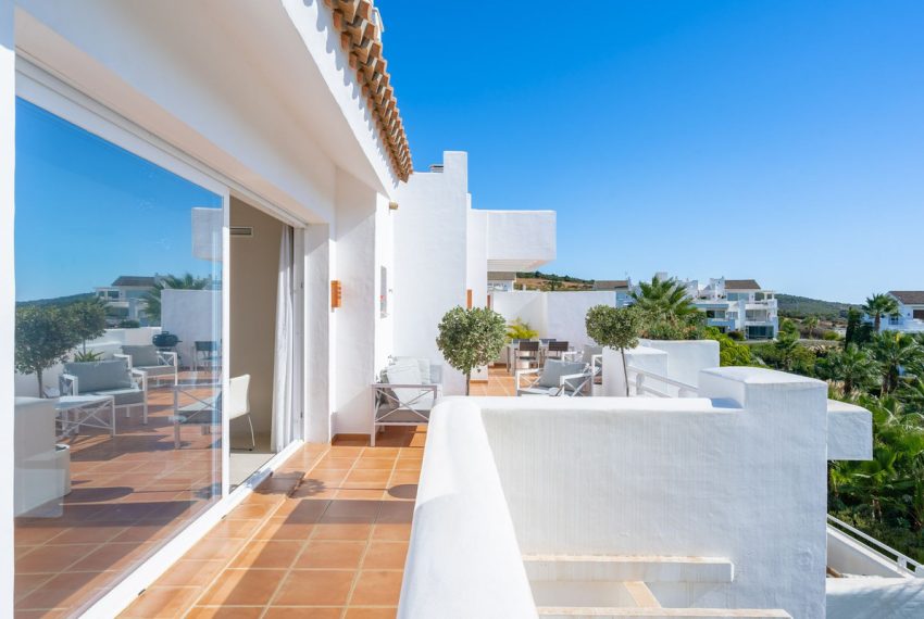 R4941199-Apartment-For-Sale-Estepona-Penthouse-2-Beds-97-Built-13