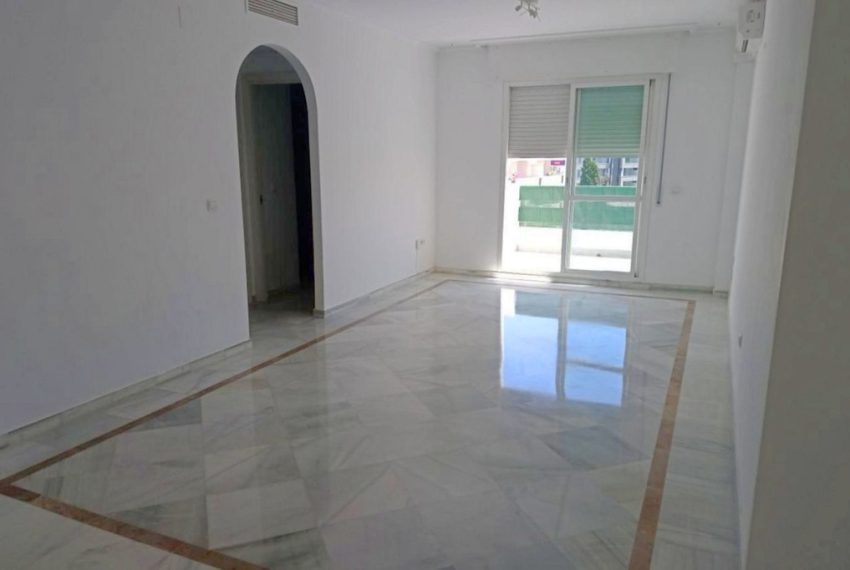 R4942528-Apartment-For-Sale-Nueva-Andalucia-Middle-Floor-2-Beds-76-Built-6