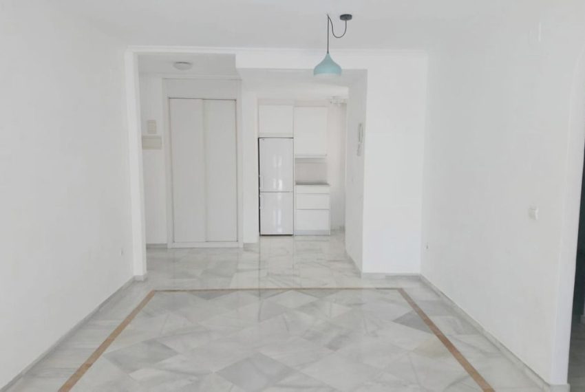 R4942528-Apartment-For-Sale-Nueva-Andalucia-Middle-Floor-2-Beds-76-Built-8