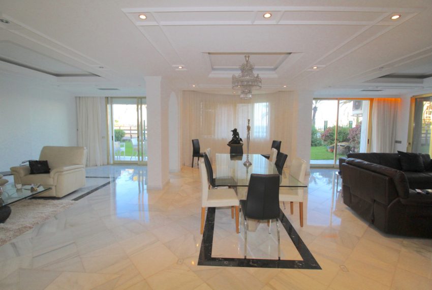 R2593460-Apartment-For-Sale-Puerto-Banus-Ground-Floor-4-Beds-450-Built-14