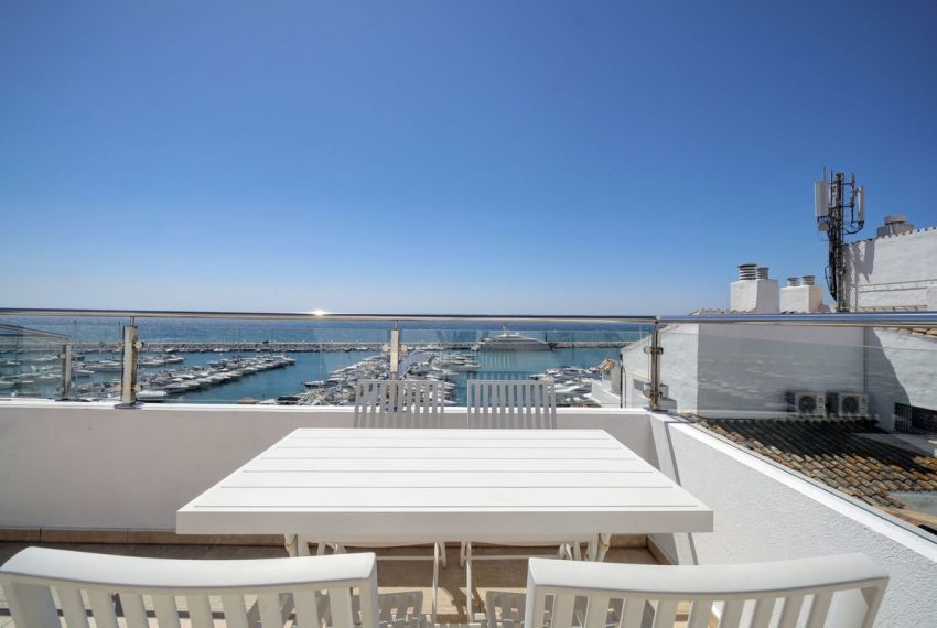 R3240940-Apartment-For-Sale-Puerto-Banus-Penthouse-3-Beds-108-Built