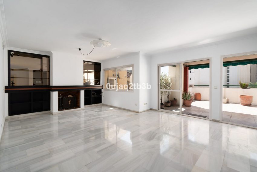 R3968908-Apartment-For-Sale-Marbella-Penthouse-4-Beds-195-Built-2