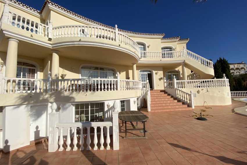 R4002268-Villa-For-Sale-Mijas-Golf-Detached-5-Beds-480-Built-1