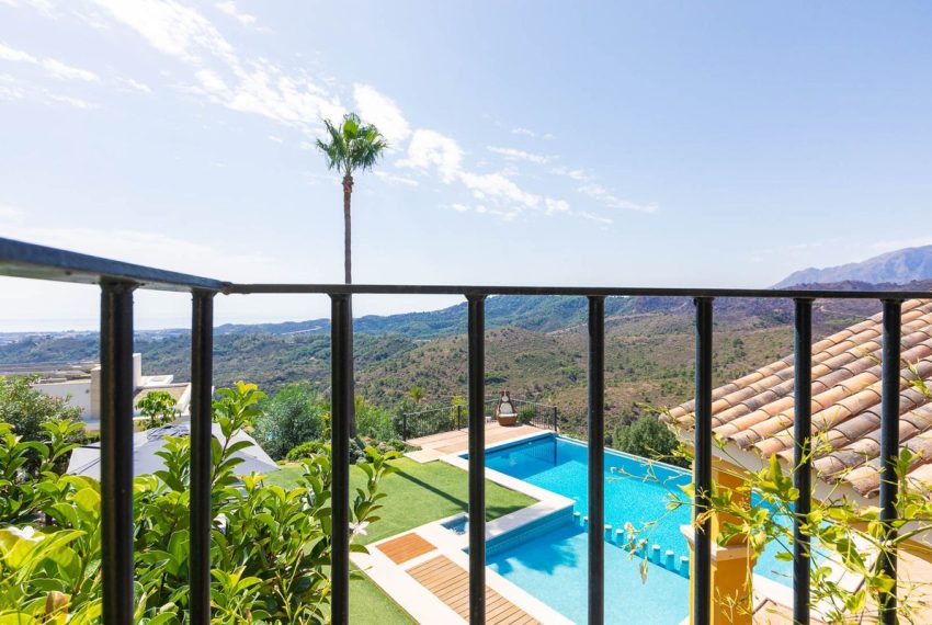 R4100839-Villa-For-Sale-Benahavis-Detached-5-Beds-418-Built-10