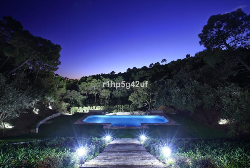 R4123480-Villa-For-Sale-Benahavis-Detached-3-Beds-200-Built-16