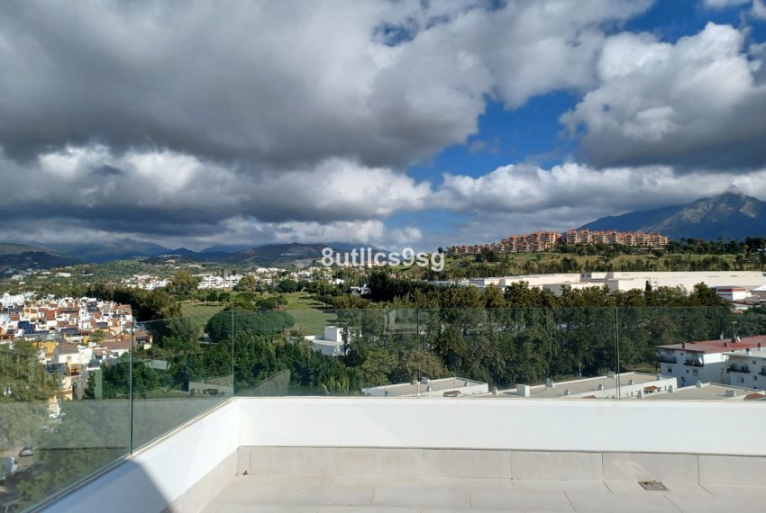 R4188355-Apartment-For-Sale-Nueva-Andalucia-Penthouse-3-Beds-103-Built-1