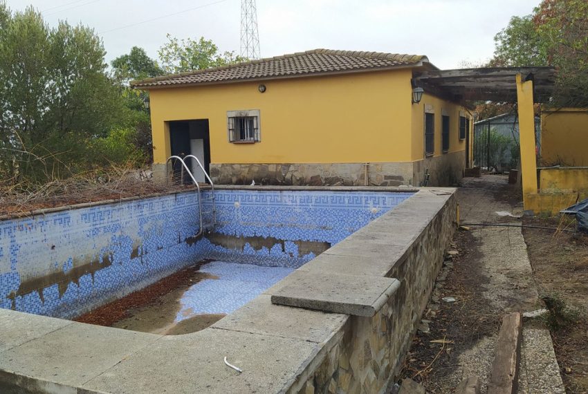 R4396498-Villa-For-Sale-Coin-Finca-3-Beds-85-Built-1