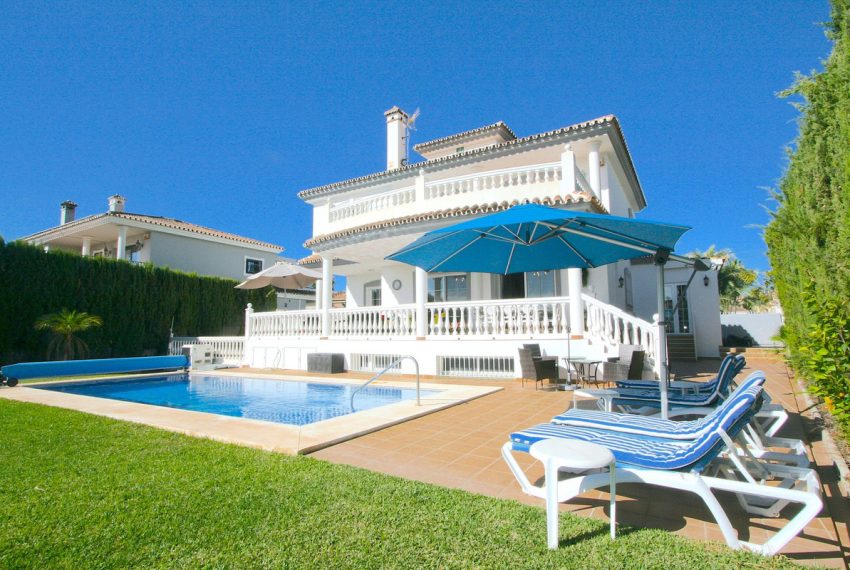 R4453894-Villa-For-Sale-Mijas-Golf-Detached-5-Beds-418-Built