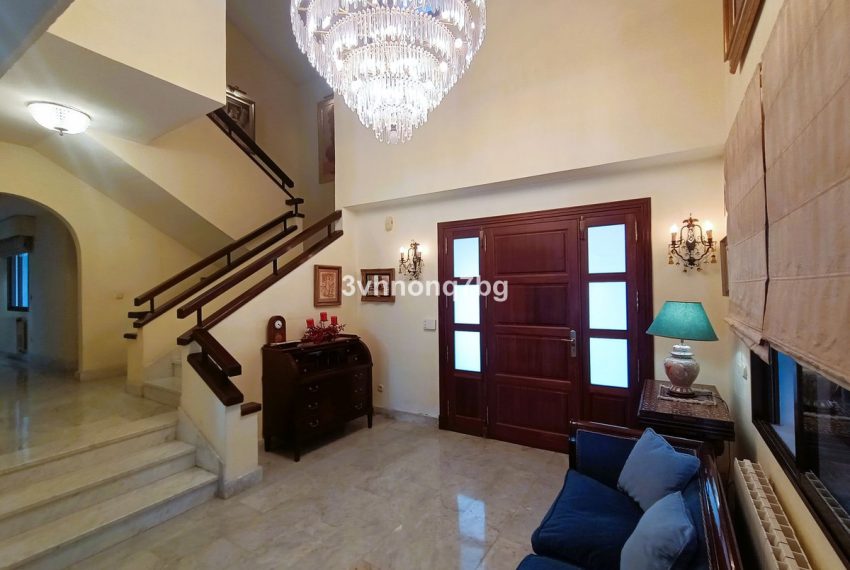 R4631692-Villa-For-Sale-Guadalmina-Baja-Detached-11-Beds-1454-Built-16