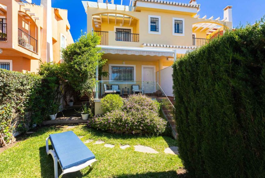 R4677823-Villa-For-Sale-Costabella-Semi-Detached-4-Beds-171-Built-1