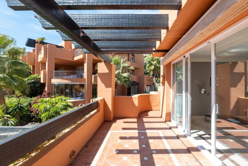 R4690954-Apartment-For-Sale-Nueva-Andalucia-Penthouse-Duplex-2-Beds-251-Built-3