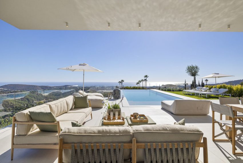 R4692358-Villa-For-Sale-Benahavis-Detached-6-Beds-472-Built-10