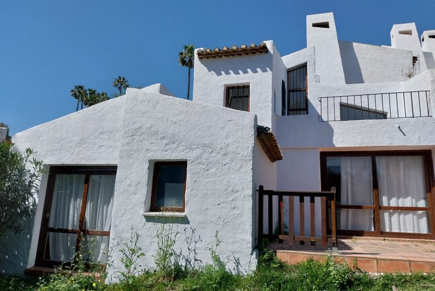 R4706164-Villa-For-Sale-Estepona-Semi-Detached-2-Beds-94-Built