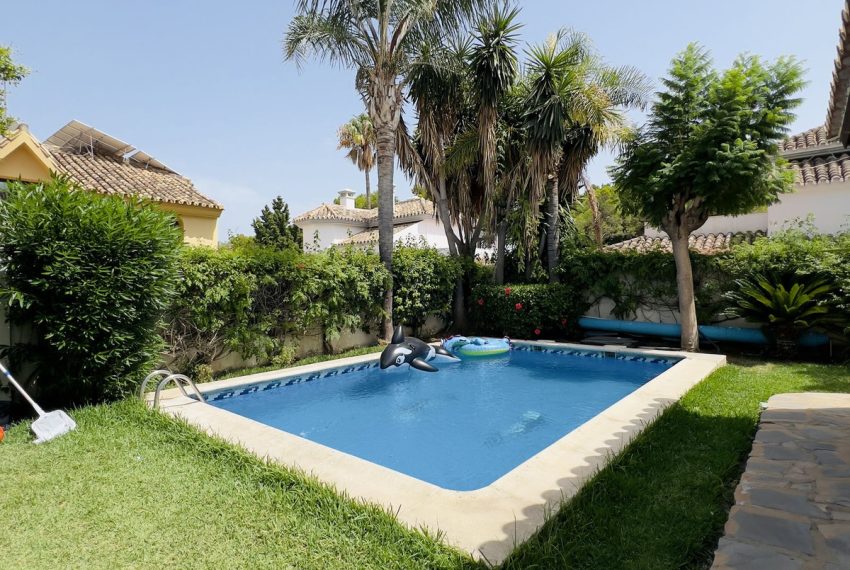 R4787482-Villa-For-Sale-Nueva-Andalucia-Detached-5-Beds-360-Built-15