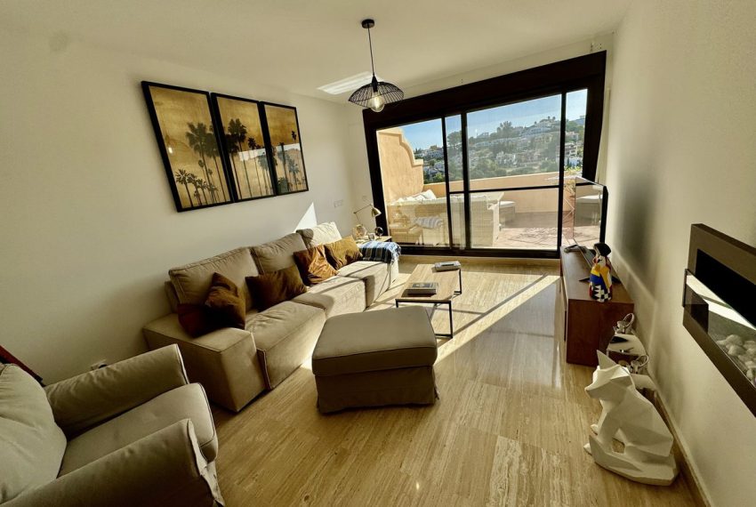 R4793149-Apartment-For-Sale-Estepona-Penthouse-2-Beds-132-Built-2