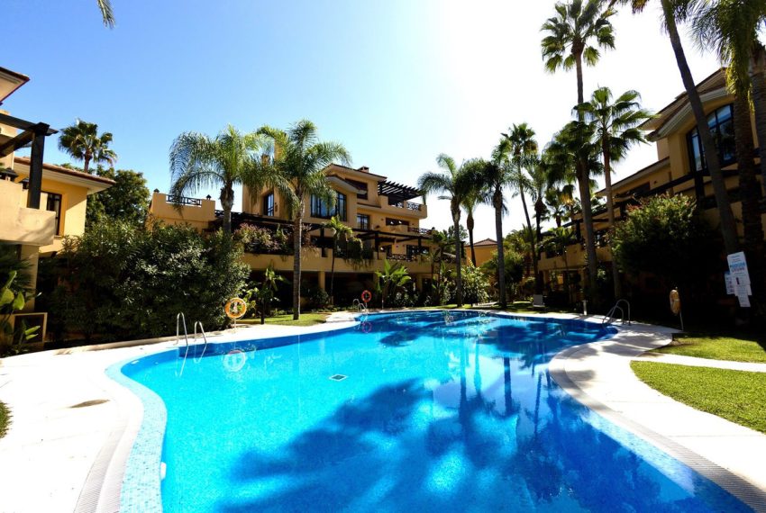 R4794067-Apartment-For-Sale-Puerto-Banus-Ground-Floor-3-Beds-220-Built