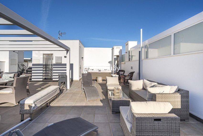 R4838695-Apartment-For-Sale-San-Pedro-de-Alcantara-Penthouse-Duplex-2-Beds-120-Built-4