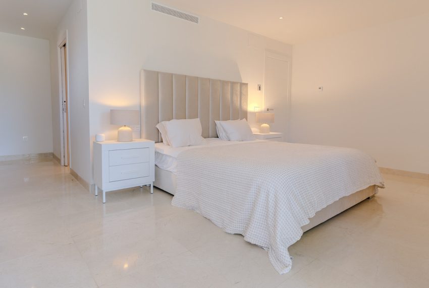 R4840783-Apartment-For-Sale-Nueva-Andalucia-Middle-Floor-4-Beds-159-Built-17