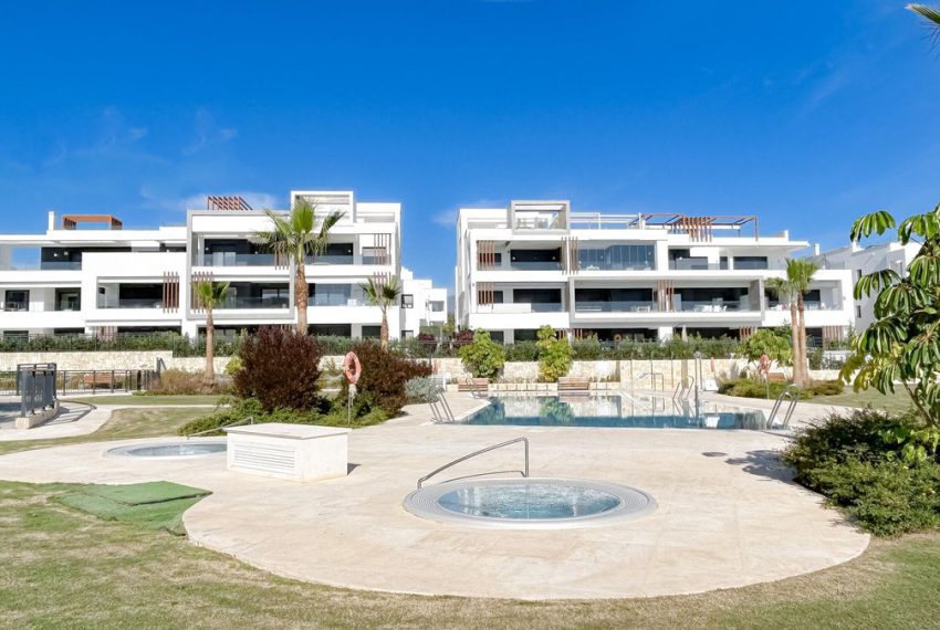 R4853824-Apartment-For-Sale-Estepona-Penthouse-3-Beds-130-Built