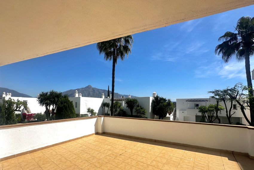 R4867117-Apartment-For-Sale-Nueva-Andalucia-Middle-Floor-2-Beds-99-Built-5