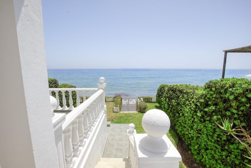 R4885558-Villa-For-Sale-Estepona-Detached-2-Beds-100-Built-16