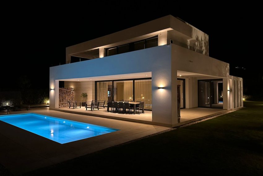 R4887757-Villa-For-Sale-Mijas-Golf-Detached-3-Beds-208-Built