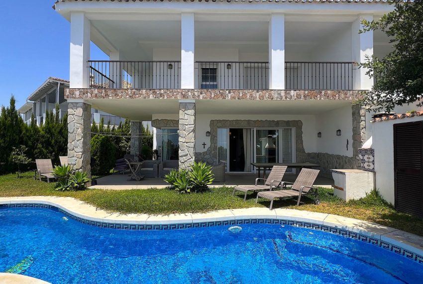 R4887964-Villa-For-Sale-La-Mairena-Semi-Detached-5-Beds-287-Built-2