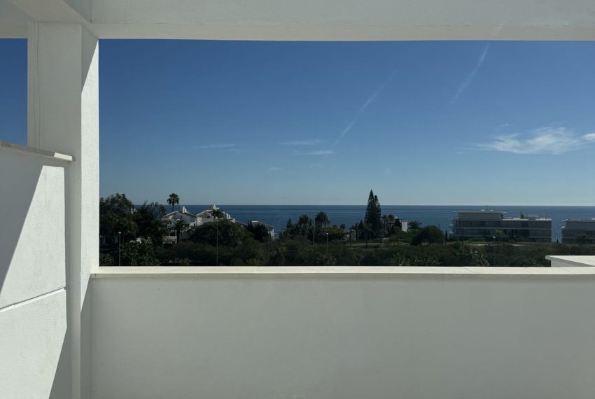 R4890583-Apartment-For-Sale-Estepona-Penthouse-2-Beds-72-Built-6