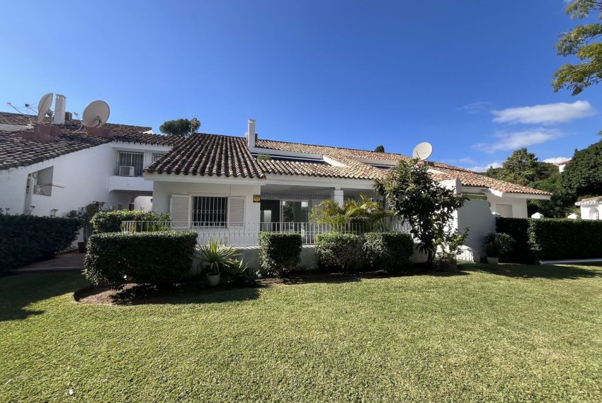 R4894447-Townhouse-For-Sale-Marbella-Terraced-3-Beds-162-Built