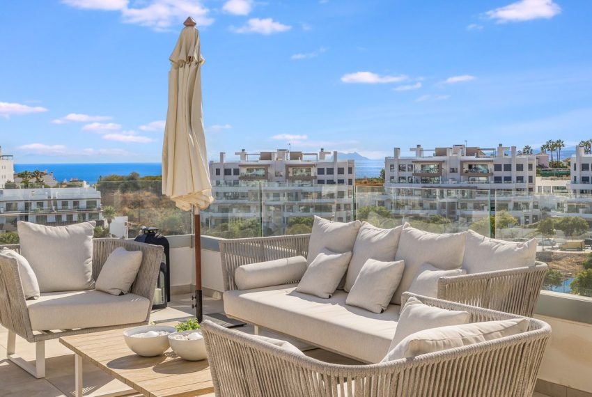 R4897981-Apartment-For-Sale-Estepona-Penthouse-4-Beds-120-Built-1